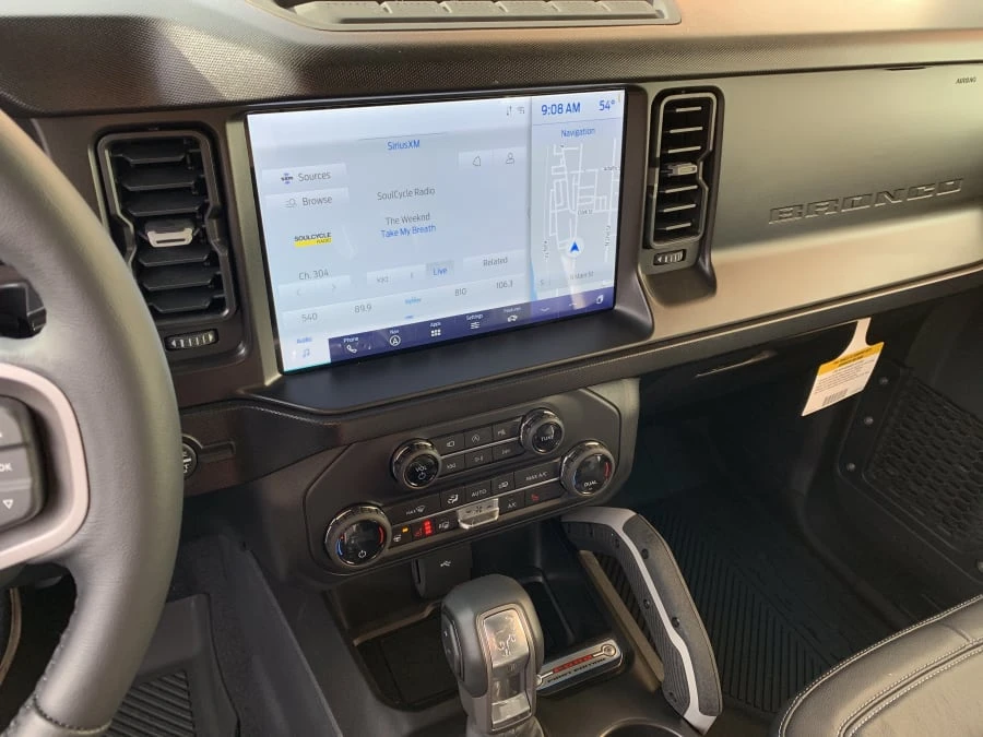 2021 Ford Bronco 6th Gen - Image 10 of 11
