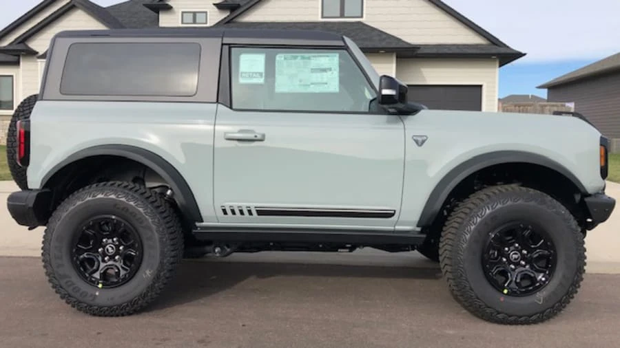 2021 Ford Bronco 6th Gen - Image 28 of 28