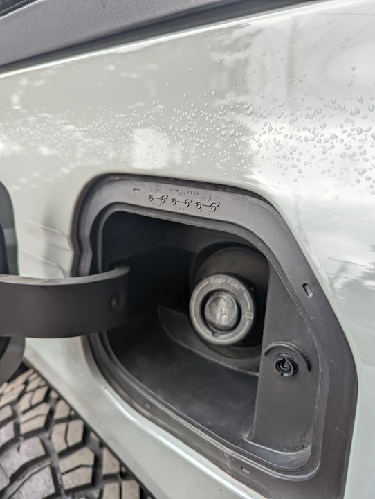 2021 Ford Bronco 6th Gen - Image 27 of 31