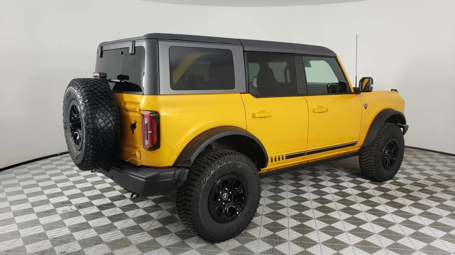 2021 Ford Bronco 6th Gen - Image 26 of 27
