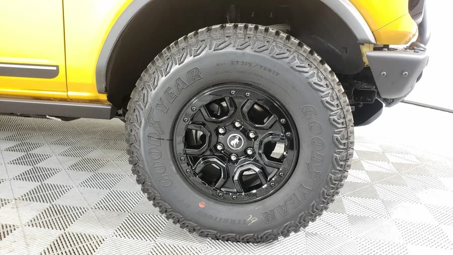 2021 Ford Bronco 6th Gen - Image 13 of 27