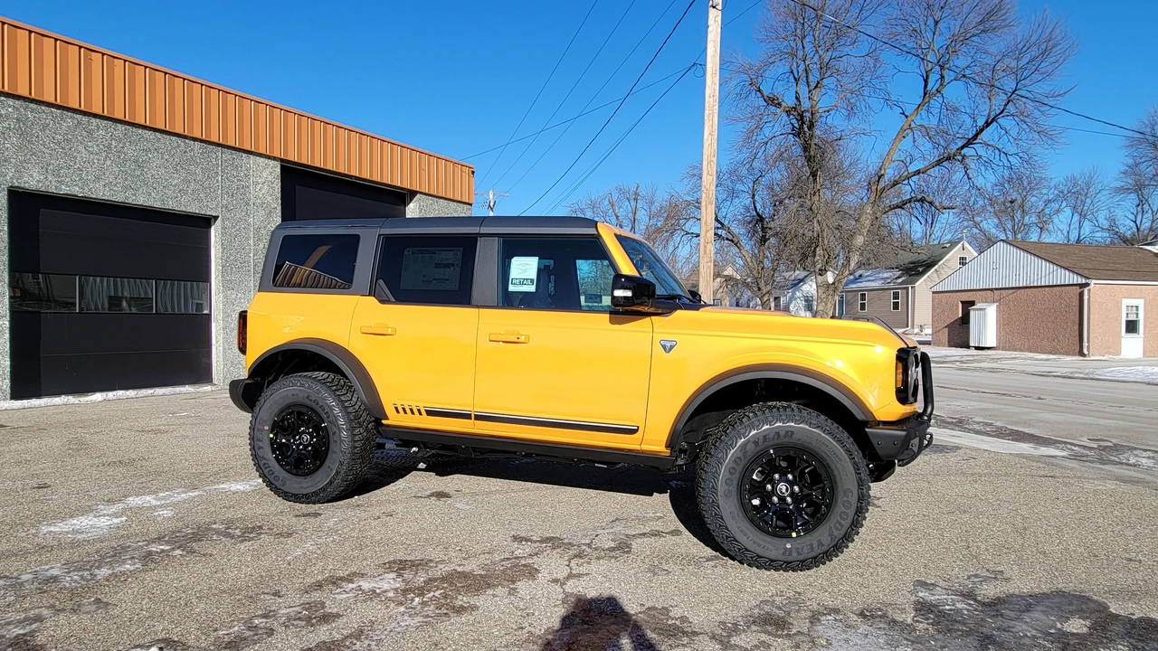 2021 Ford Bronco 6th Gen - Image 29 of 31
