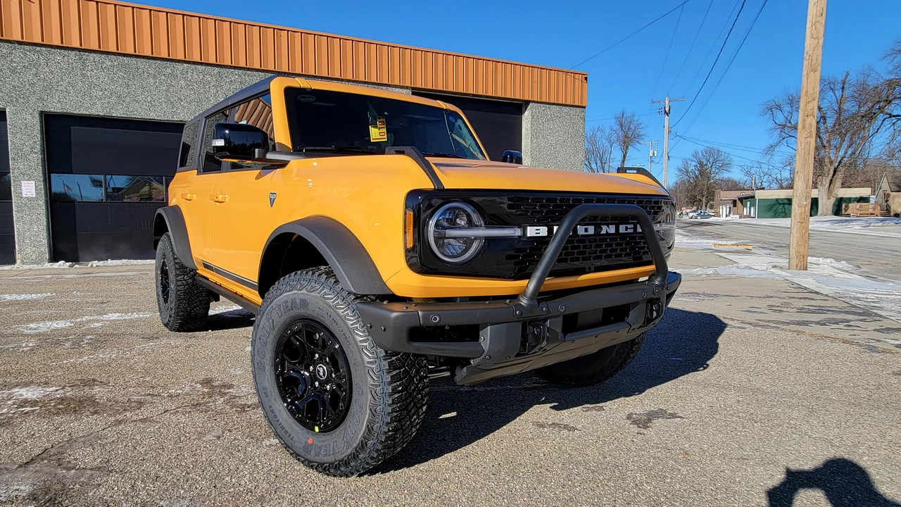 2021 Ford Bronco 6th Gen - Image 30 of 31