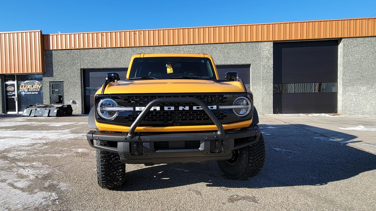 2021 Ford Bronco 6th Gen - Image 9 of 31