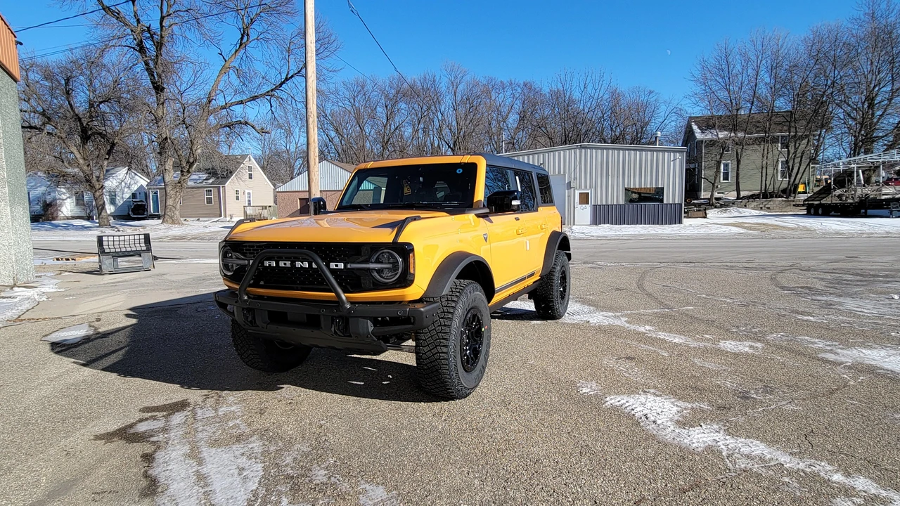 2021 Ford Bronco 6th Gen - Image 14 of 31