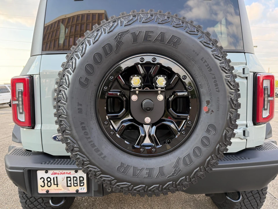 2021 Ford Bronco 6th Gen - Image 9 of 31