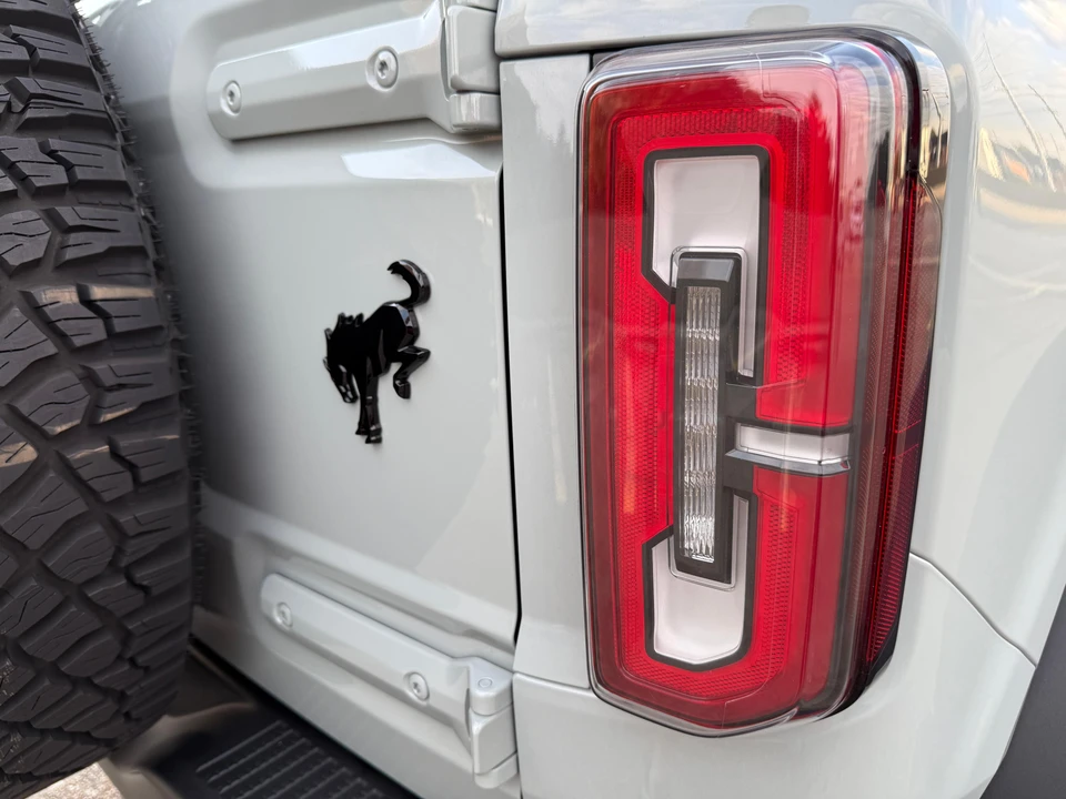 2021 Ford Bronco 6th Gen - Image 20 of 31