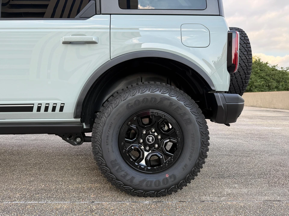 2021 Ford Bronco 6th Gen - Image 27 of 31