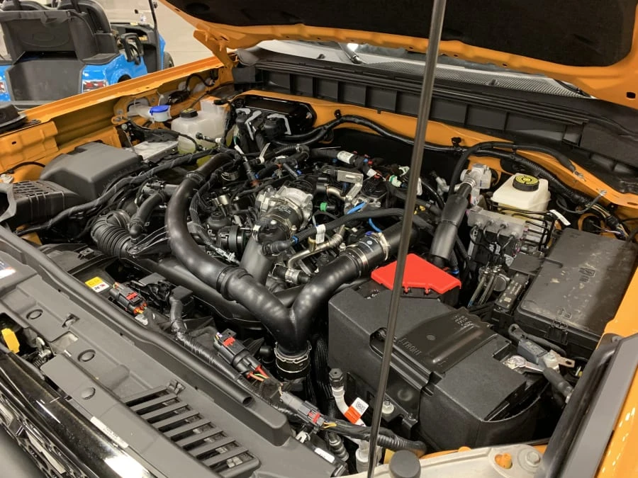 2021 Ford Bronco 6th Gen - Image 9 of 10
