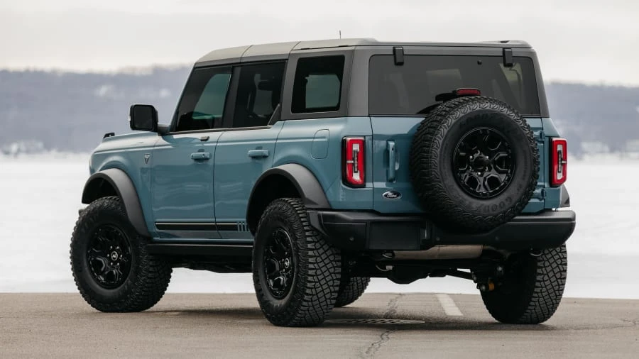 2021 Ford Bronco 6th Gen - Image 14 of 29