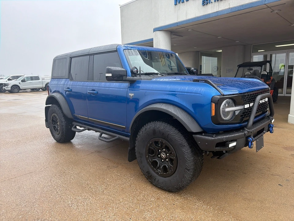 2021 Ford Bronco 6th Gen - Image 2 of 12