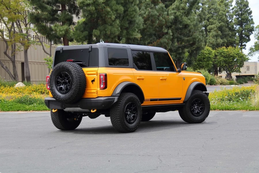 2021 Ford Bronco - Image 3 of 31