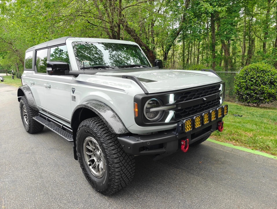 2021 Ford Bronco 6th Gen - Image 11 of 31