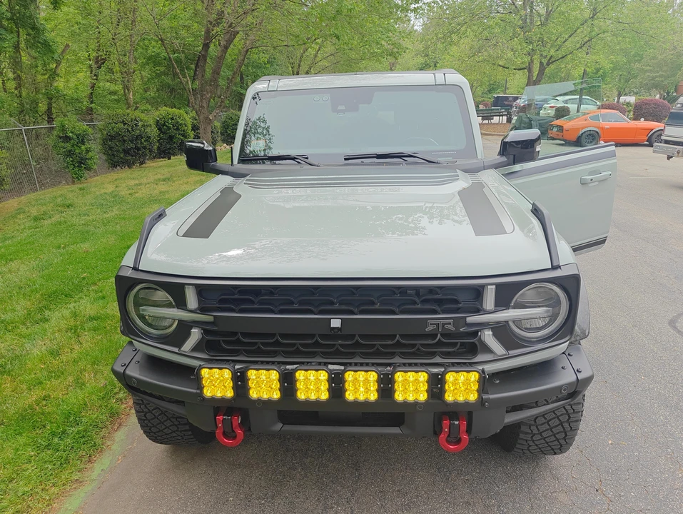 2021 Ford Bronco 6th Gen - Image 6 of 31