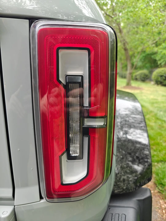 2021 Ford Bronco 6th Gen - Image 29 of 31