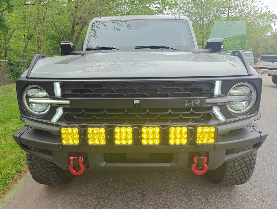 2021 Ford Bronco 6th Gen - Image 7 of 31