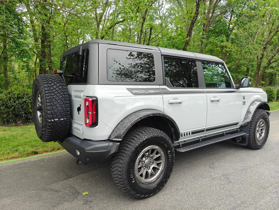 2021 Ford Bronco 6th Gen - Image 10 of 31