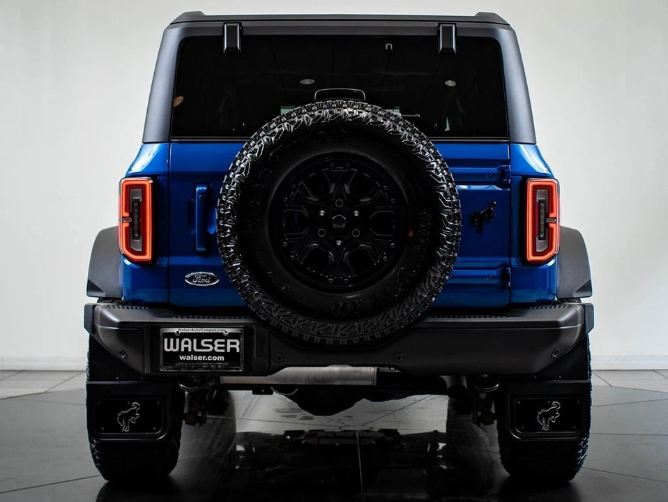 2021 Ford Bronco 6th Gen - Image 10 of 21