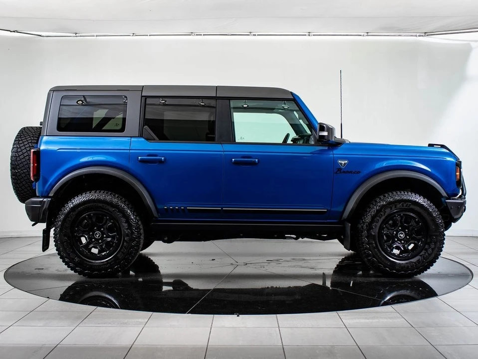 2021 Ford Bronco 6th Gen - Image 6 of 21
