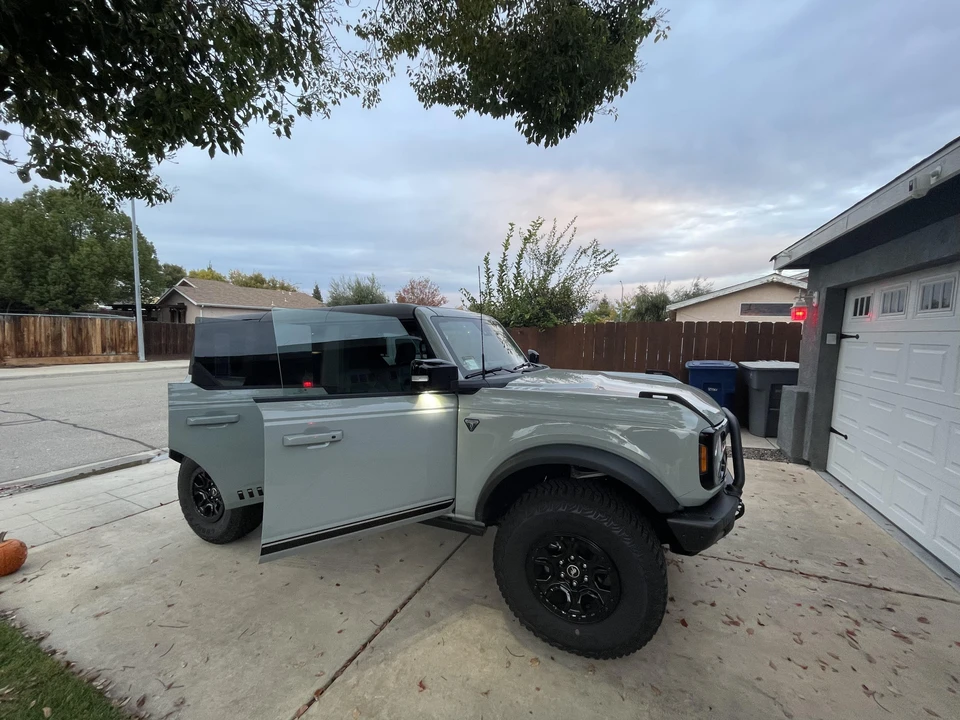 2021 Ford Bronco 6th Gen - Image 18 of 31
