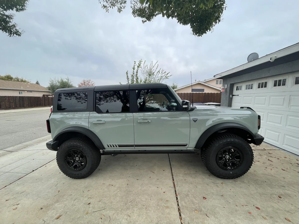 2021 Ford Bronco 6th Gen - Image 17 of 31