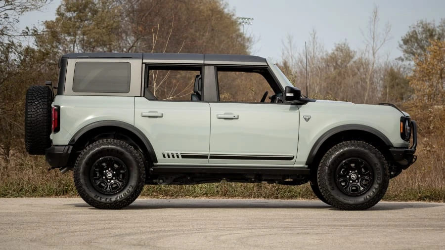 2021 Ford Bronco 6th Gen - Image 8 of 29