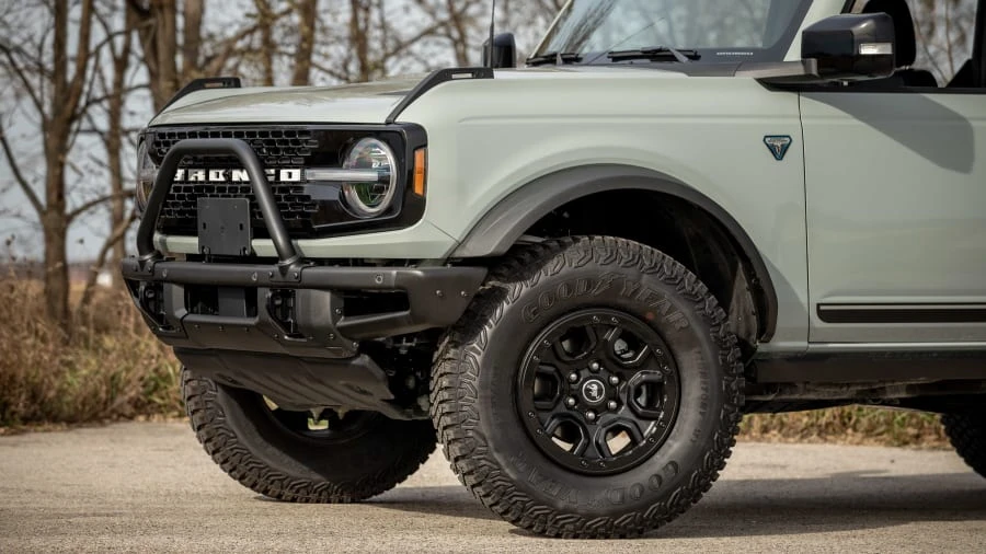 2021 Ford Bronco 6th Gen - Image 17 of 29