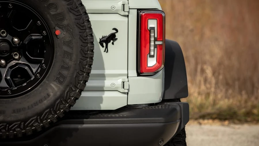 2021 Ford Bronco 6th Gen - Image 23 of 29
