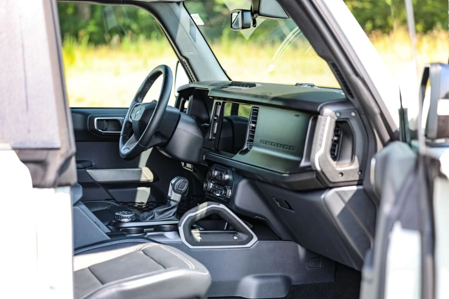 2021 Ford Bronco 6th Gen - Image 19 of 31