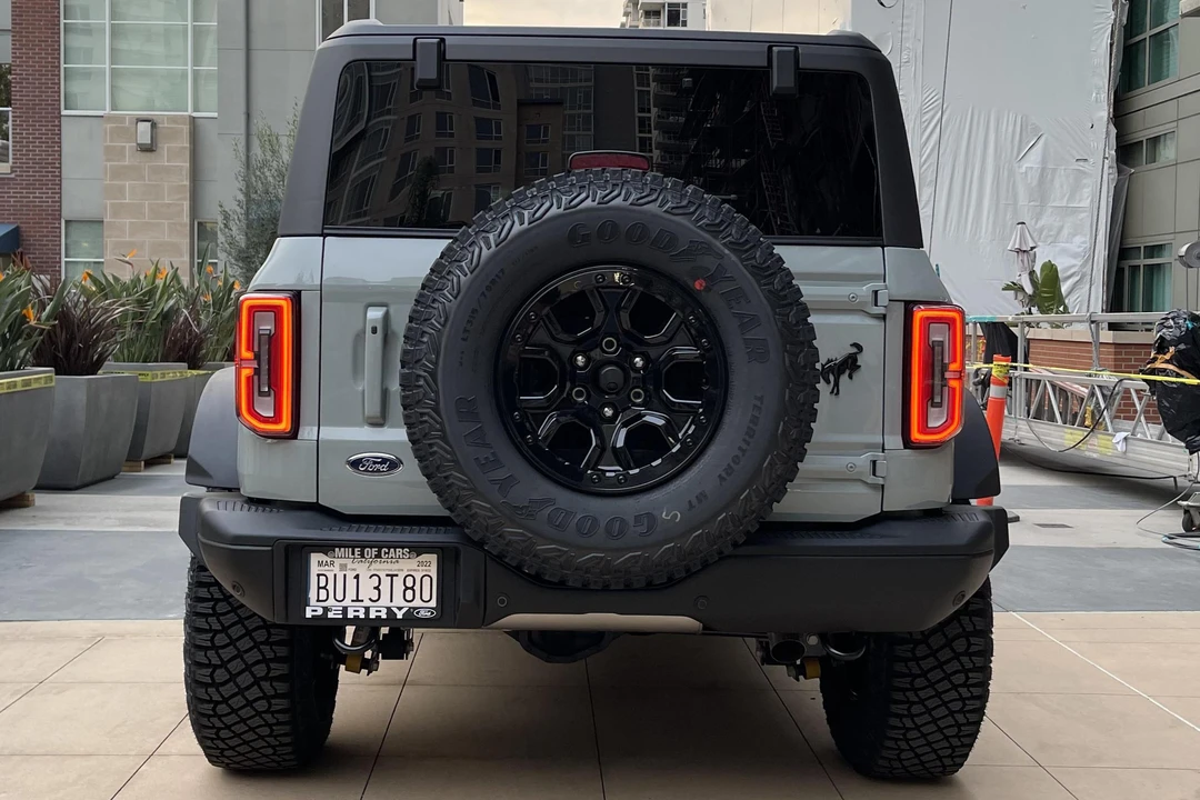 2021 Ford Bronco 6th Gen - Image 5 of 11