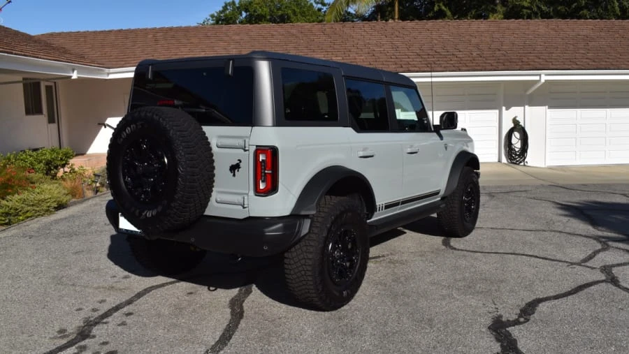 2021 Ford Bronco 6th Gen - Image 3 of 31