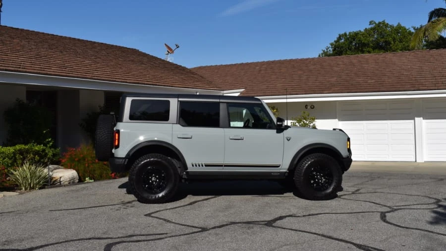 2021 Ford Bronco 6th Gen - Image 18 of 31
