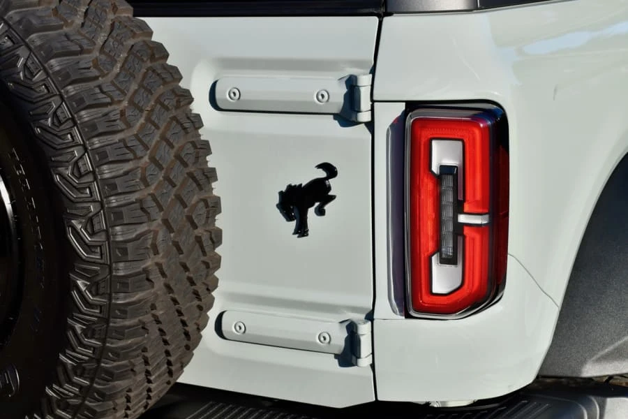 2021 Ford Bronco 6th Gen - Image 20 of 31