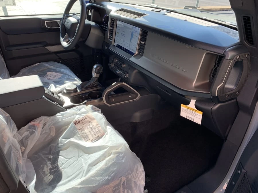 2021 Ford Bronco 6th Gen - Image 6 of 12