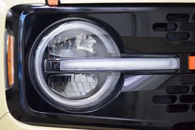 2021 Ford Bronco 6th Gen - Image 10 of 21