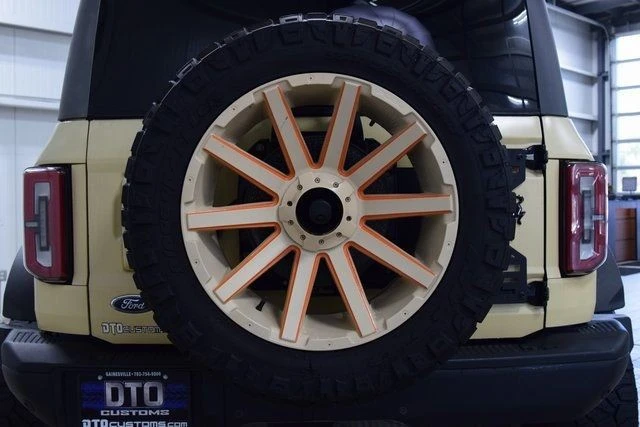 2021 Ford Bronco 6th Gen - Image 19 of 21