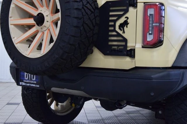 2021 Ford Bronco 6th Gen - Image 16 of 21