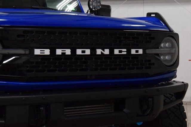2021 Ford Bronco 6th Gen - Image 9 of 31