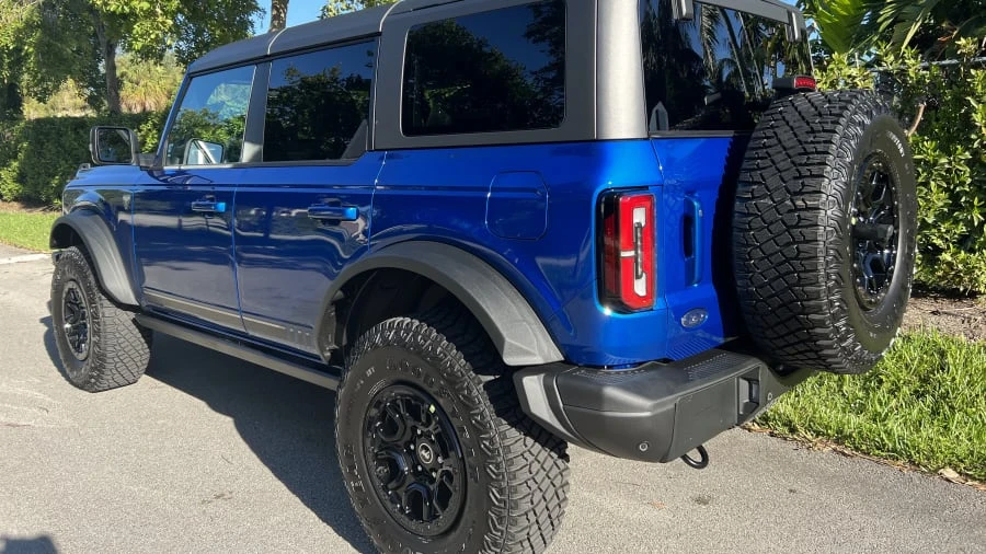 2021 Ford Bronco 6th Gen - Image 3 of 22
