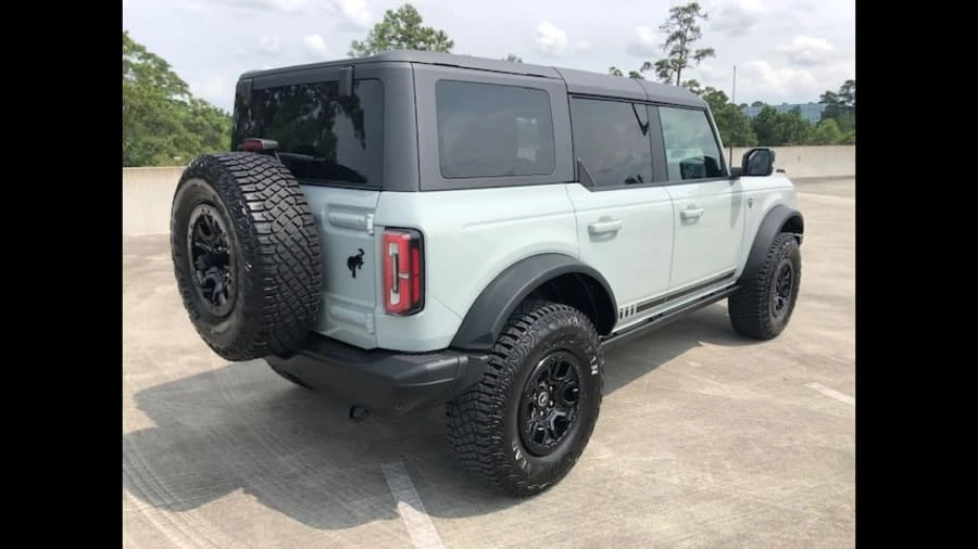 2021 Ford Bronco 6th Gen - Image 8 of 10