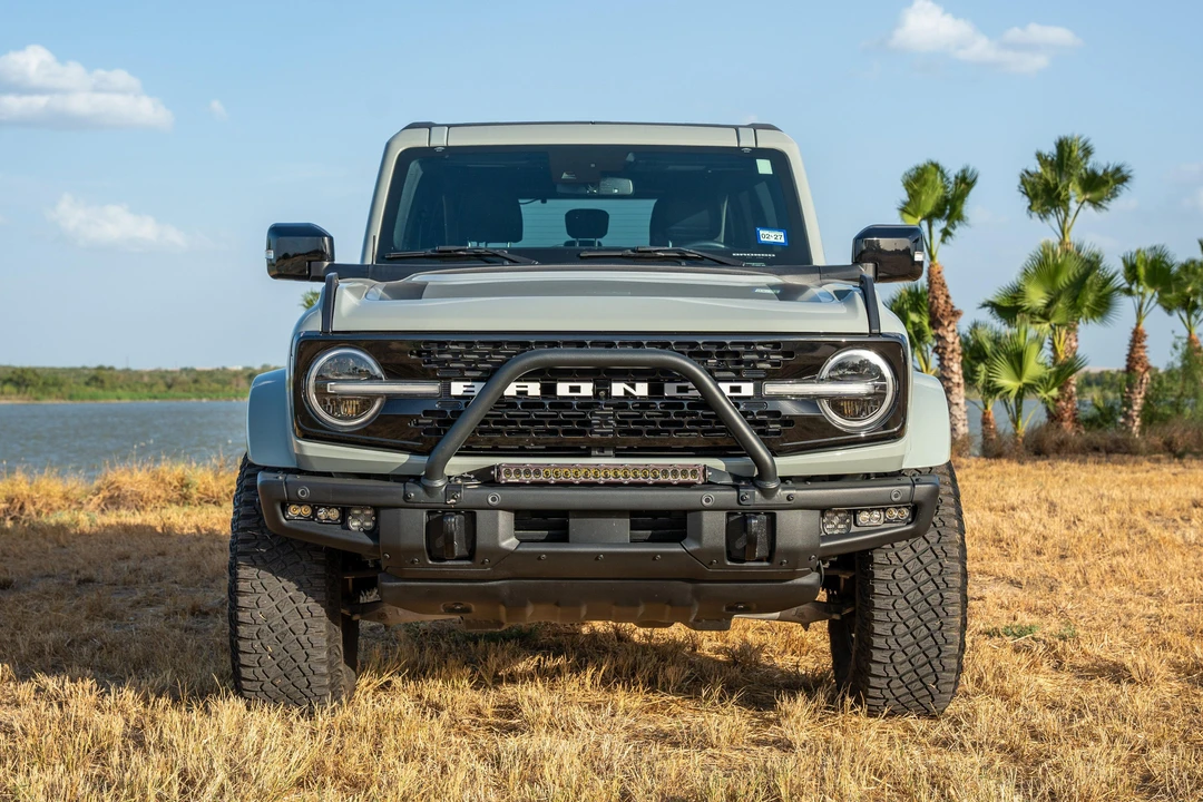 2021 Ford Bronco 6th Gen - Image 2 of 31