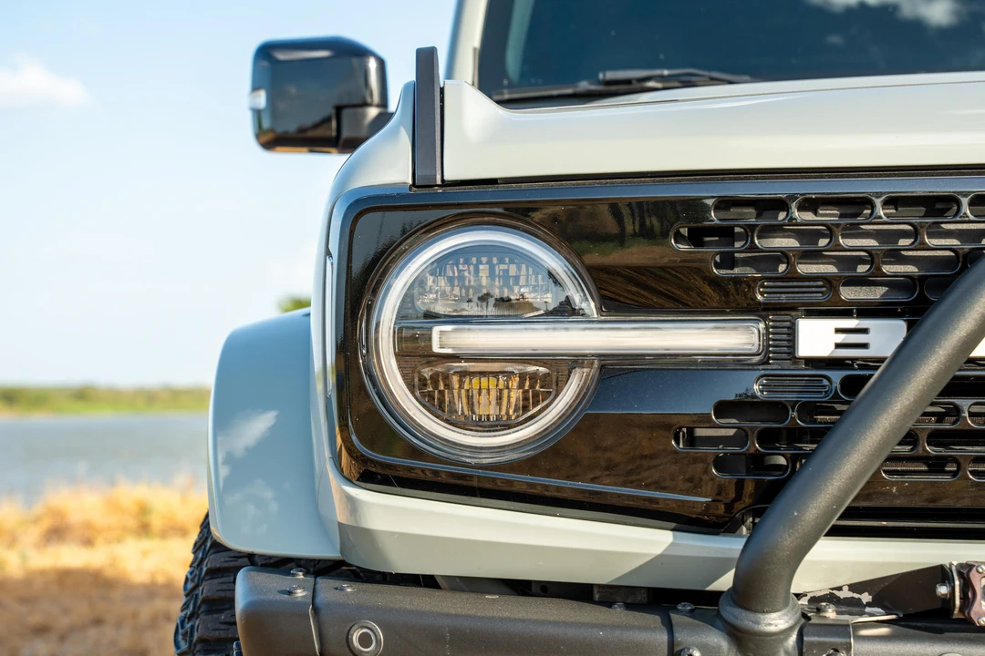 2021 Ford Bronco 6th Gen - Image 13 of 31