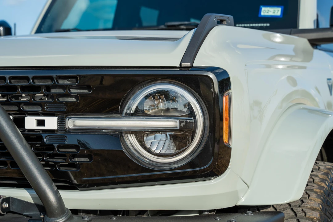 2021 Ford Bronco 6th Gen - Image 16 of 31