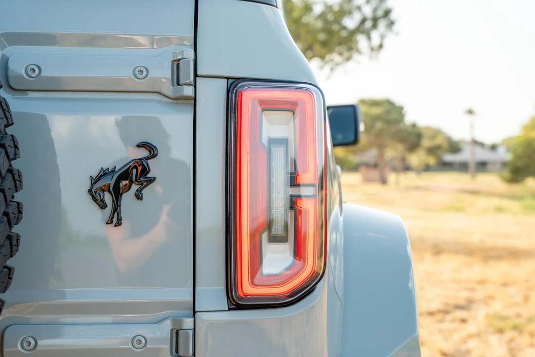 2021 Ford Bronco 6th Gen - Image 21 of 31