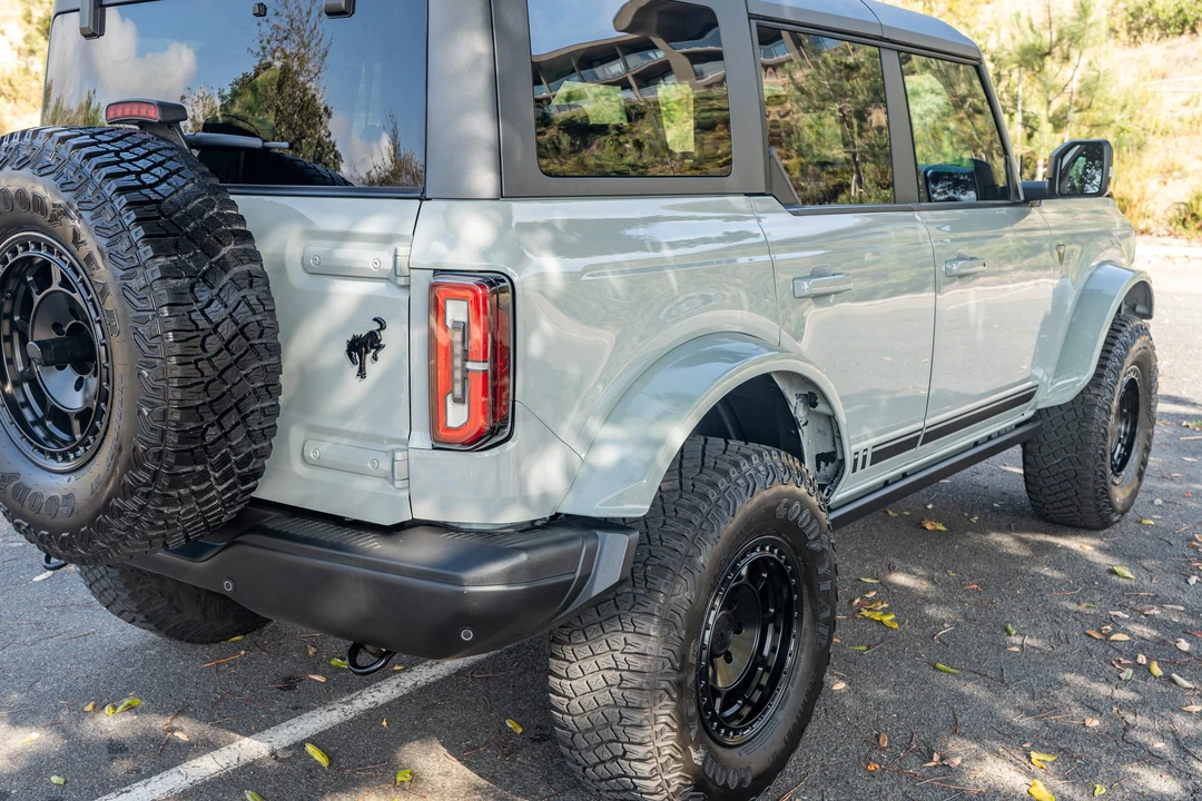 2021 Ford Bronco 6th Gen - Image 23 of 31