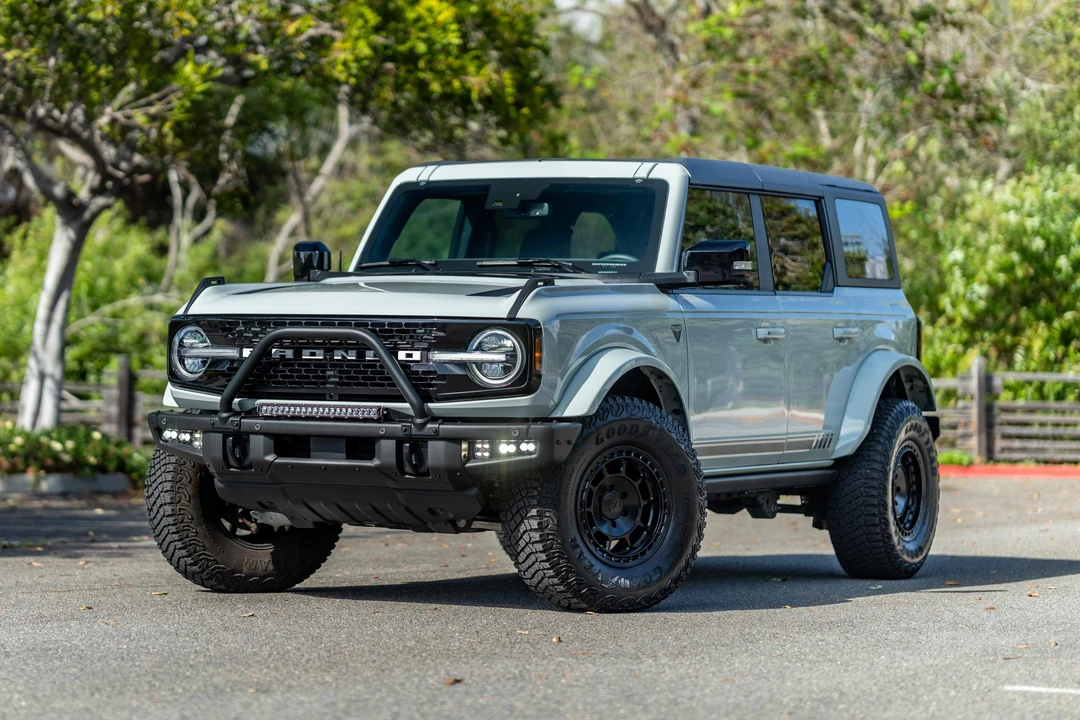 2021 Ford Bronco 6th Gen - Image 6 of 31