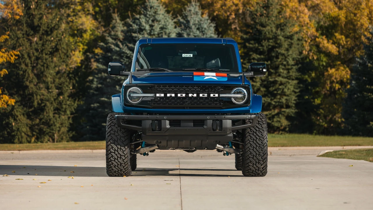 2021 Ford Bronco 6th Gen - Image 11 of 26
