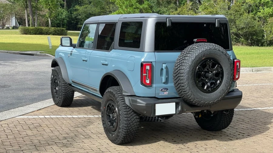 2021 Ford Bronco 6th Gen - Image 3 of 11