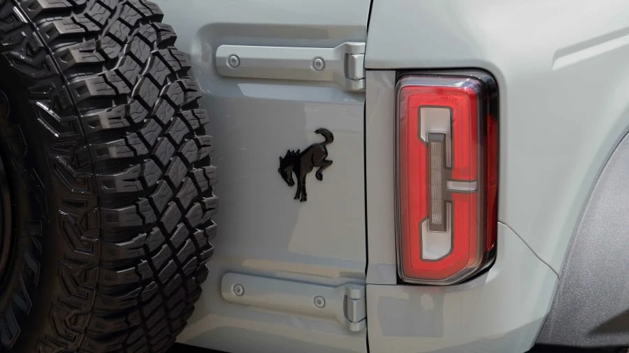 2021 Ford Bronco 6th Gen - Image 23 of 24