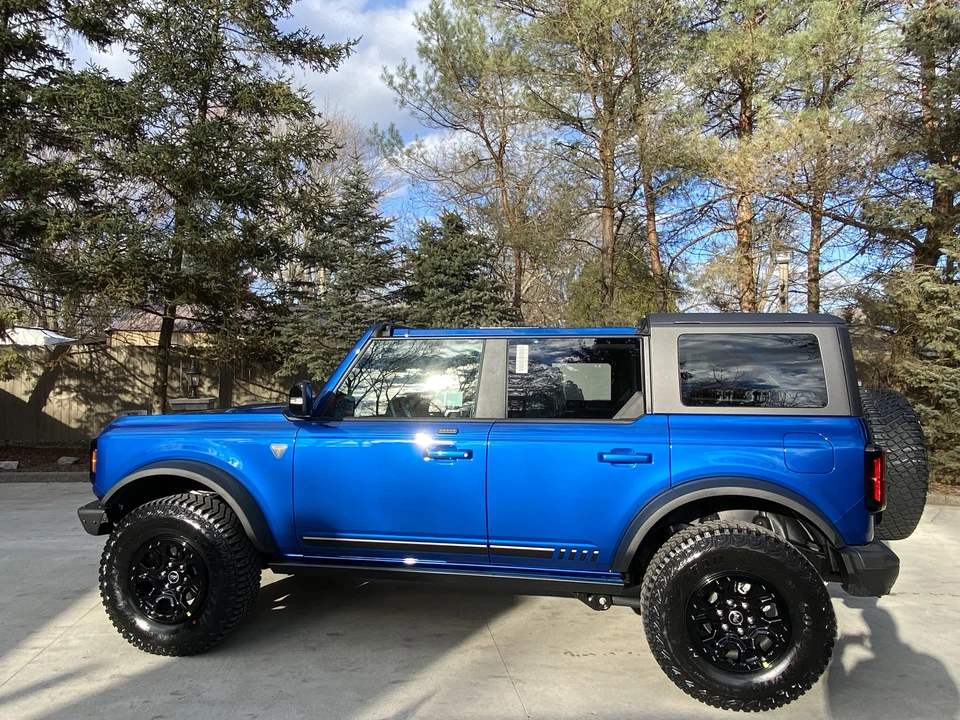 2021 Ford Bronco 6th Gen - Image 17 of 31